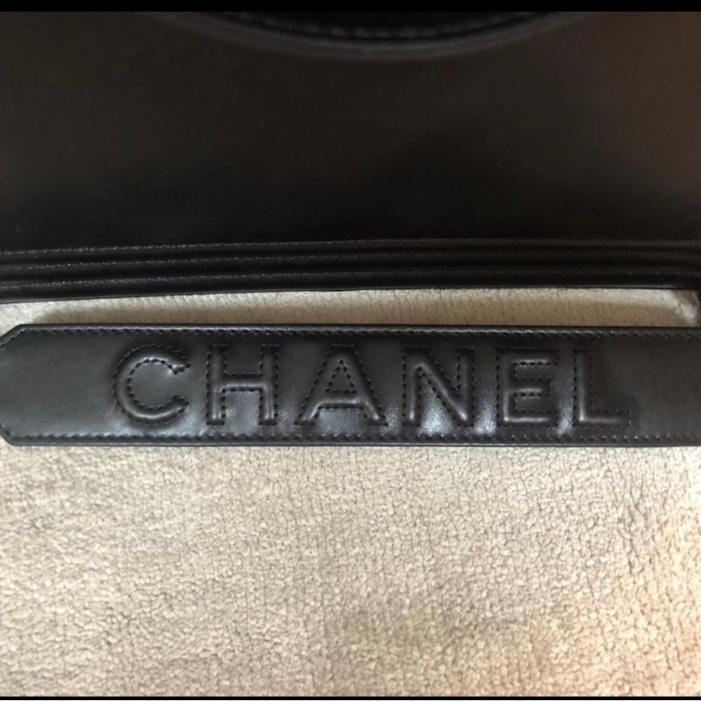 Chanel Shopper Boy Bag - Picture 12 of 16